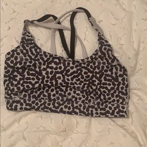 Lululemon sports bra